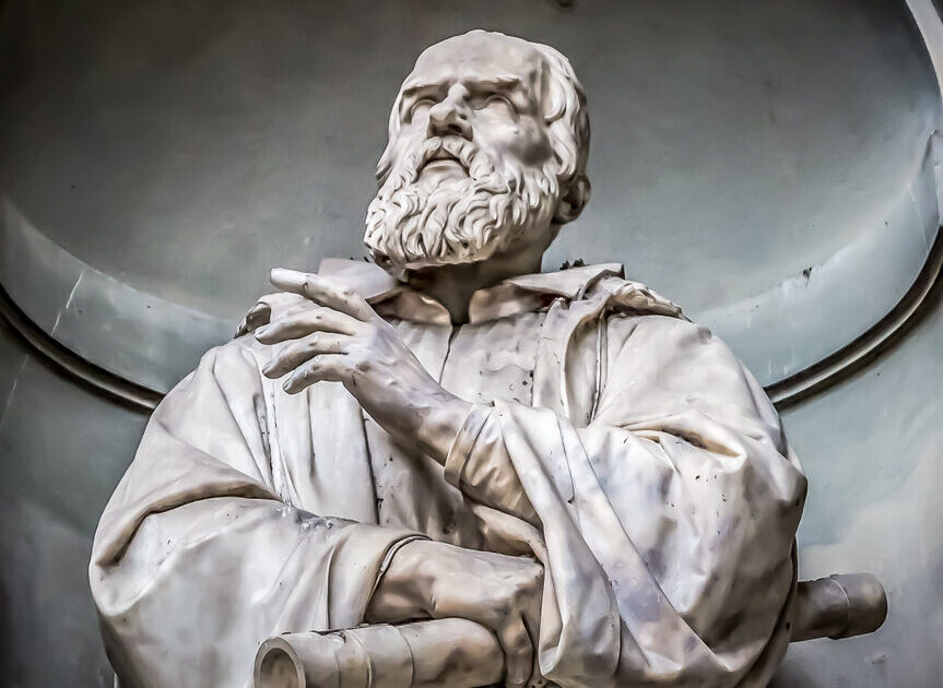 A statue of Galileo Galilei